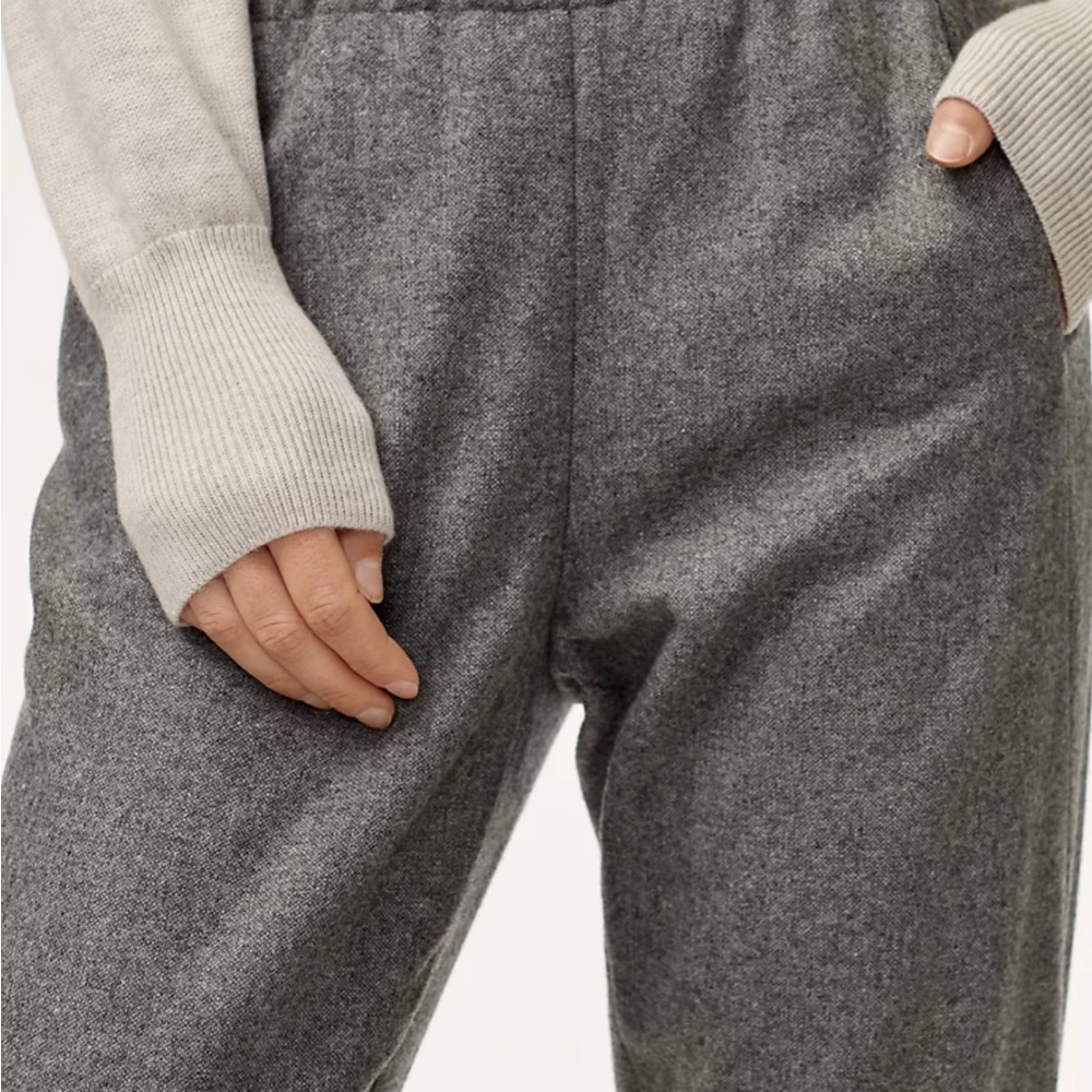 Aritzia Babaton Wool Slacks Size 2